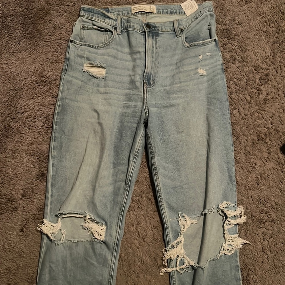 Abercrombie & Fitch high rise 90s straight leg jeans